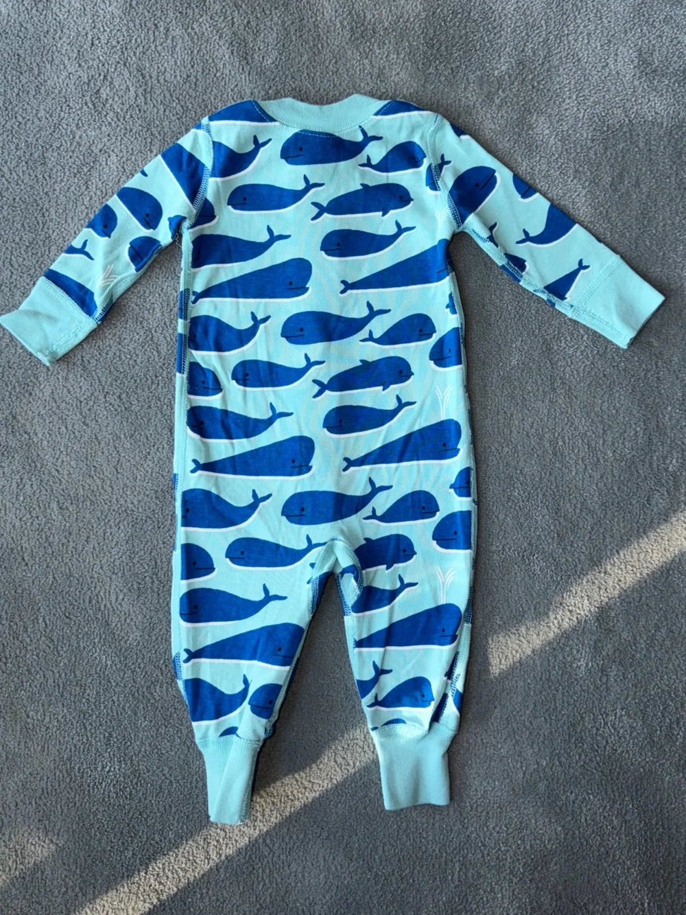 Hanna Andersson Blue Whale Print One-Piece Romper in Aqua and Navy